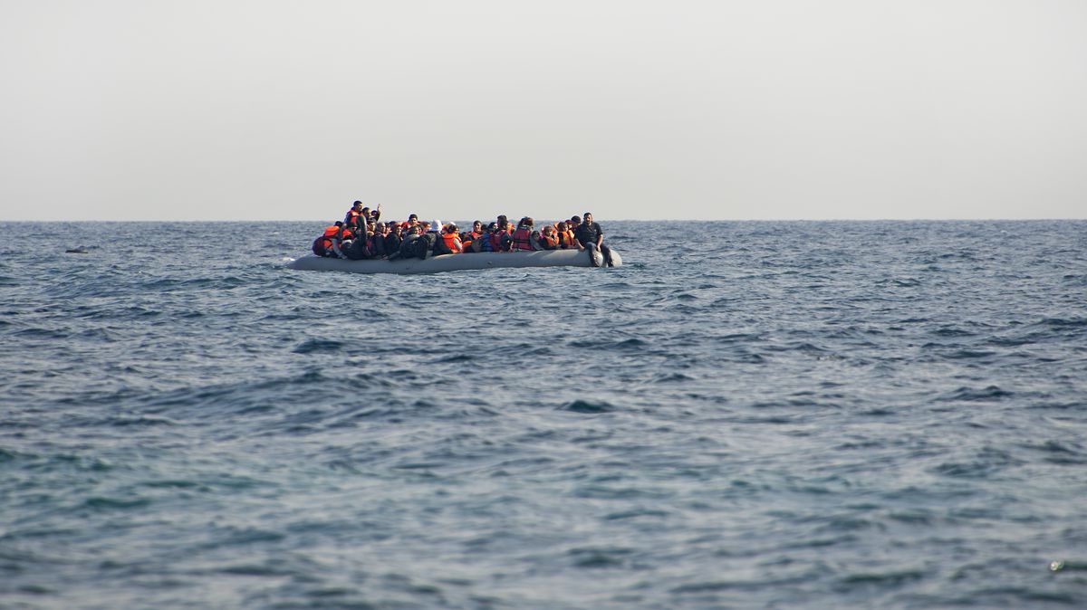 U Jemenu se potopila loď. Zahynulo nejméně 49 migrantů, 140 se pohřešuje