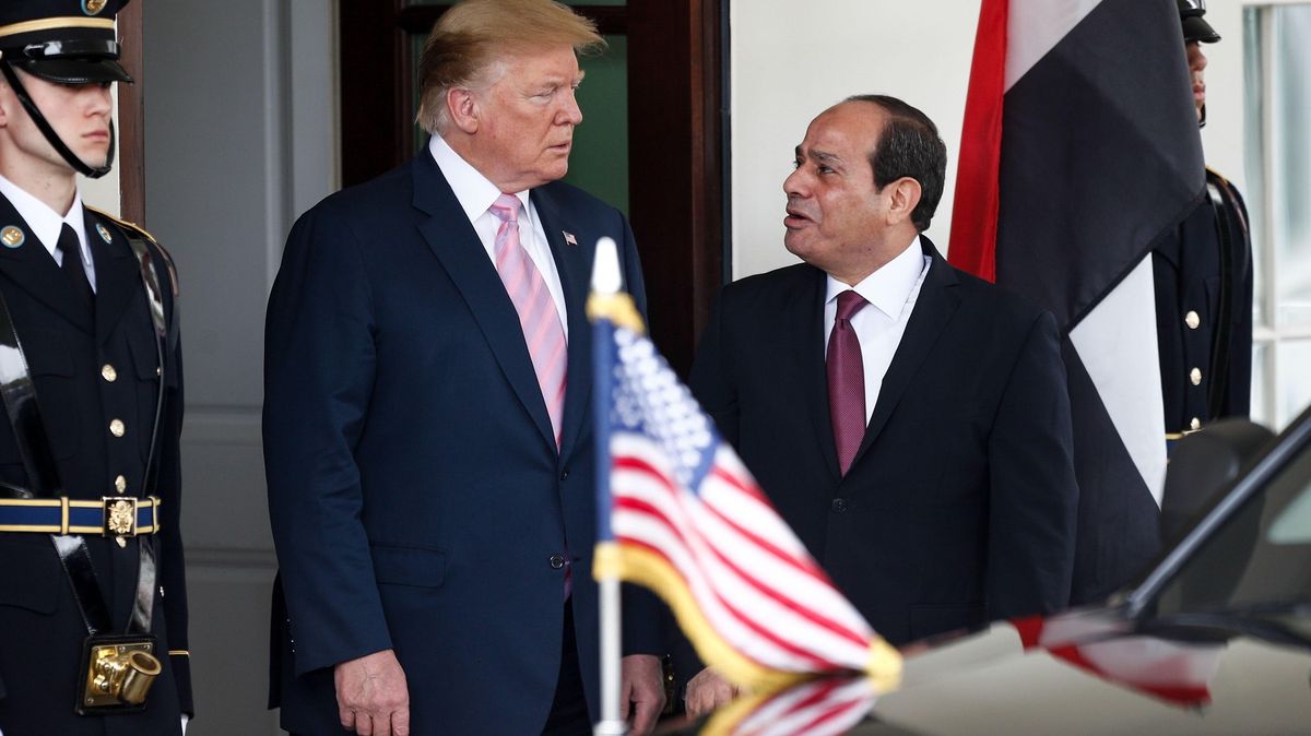 Sankce proti Egyptu? Trumpův oblíbený diktátor naštval Kongres