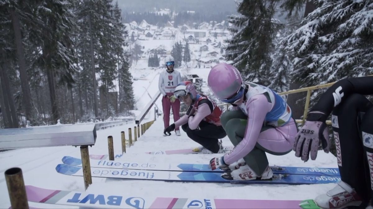 Jiná liga: Co může za úpadek skoků na lyžích v Česku?