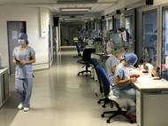 Na směnách se na rozšířeném oddělení střídá přes 30 zdravotních sester.