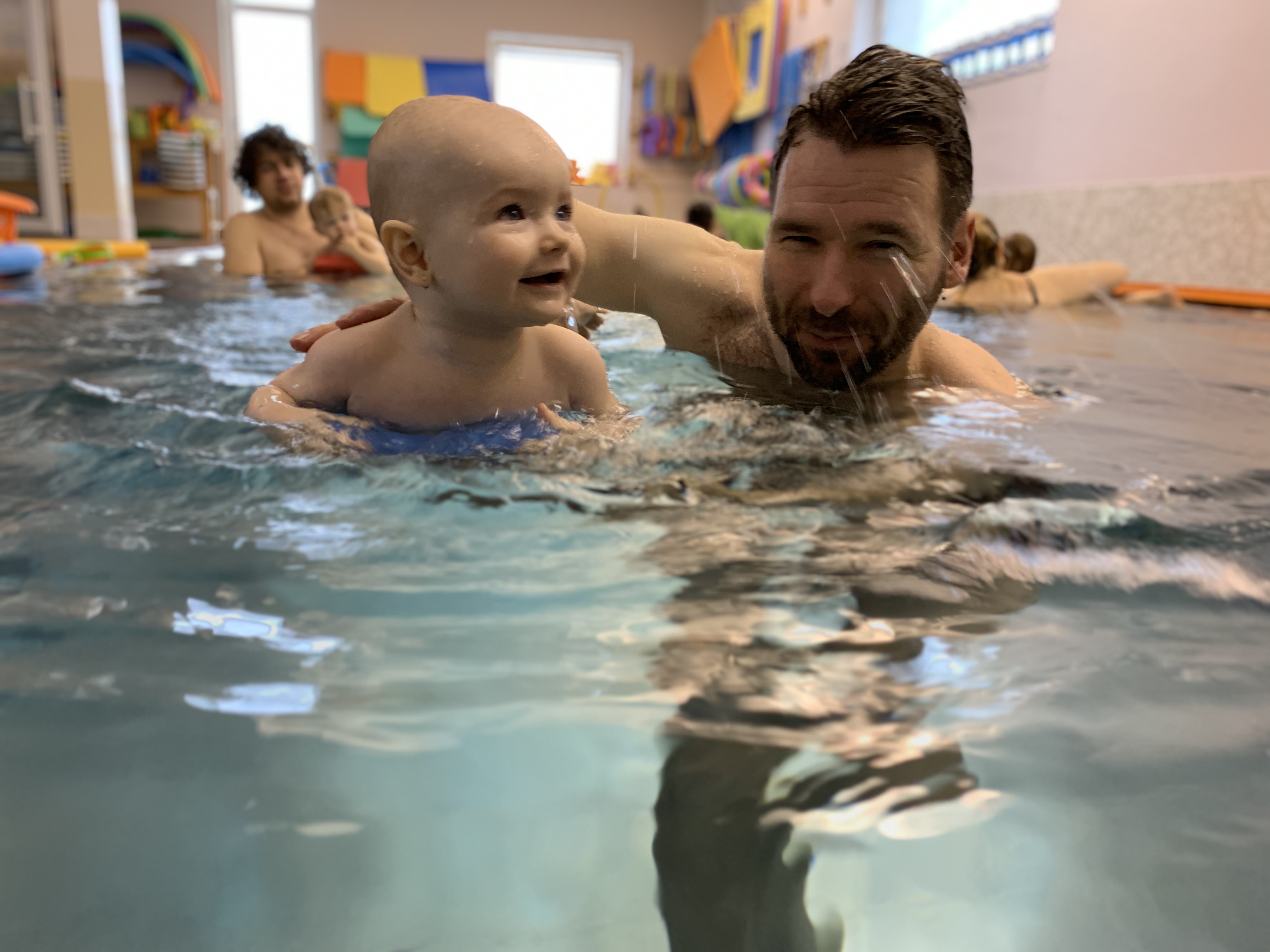 Co je nejlepší pro děti do bazenu?