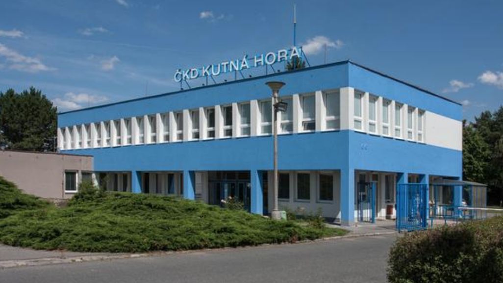 Pitr vystoupil ze stínu. Přiznal se k majetku po ukrajinském oligarchovi