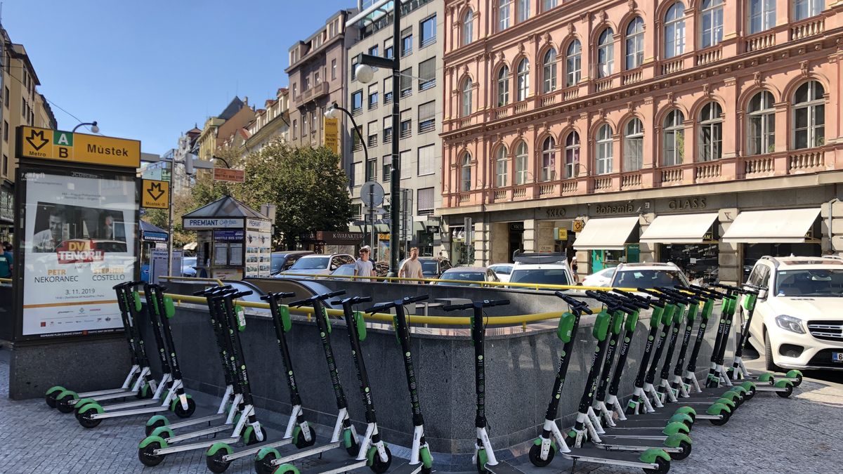 Pražské tupé zákazy místo chytrých řešení