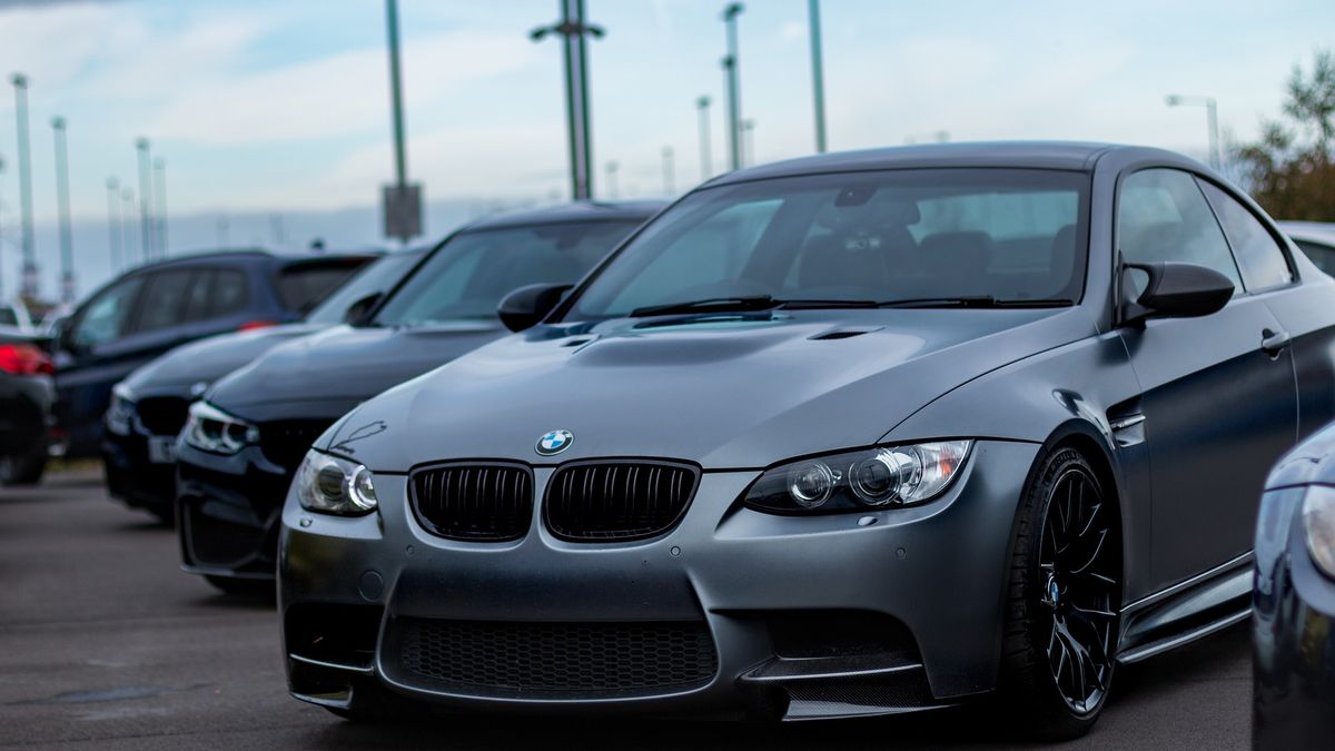 Automobilka BMW zvýšila díky poptávce v Číně zisk téměř o 10 procent