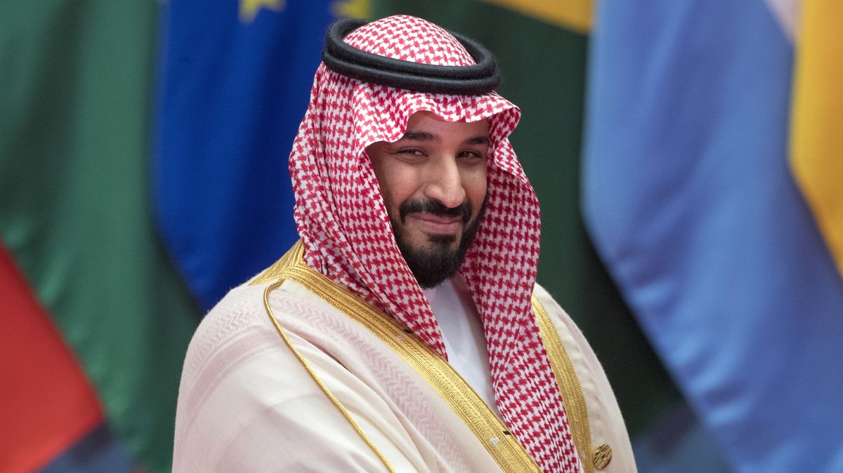 Saúdský korunní princ riskuje. Zatčením princů ohrožuje i vztah s USA