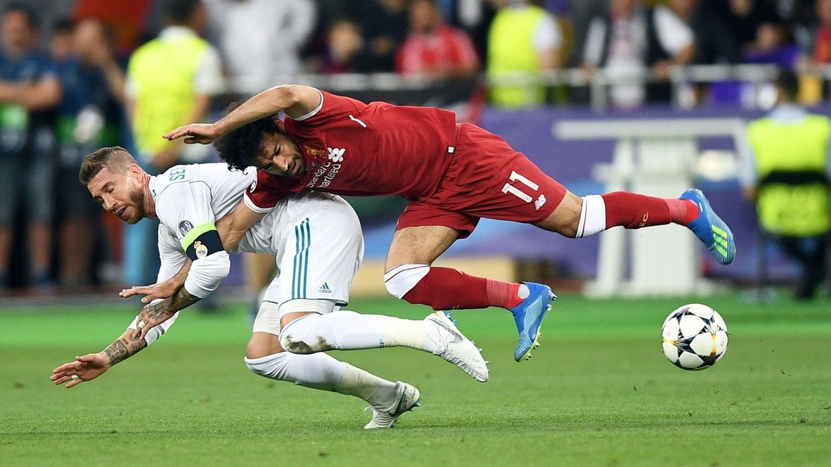 Ramos zranil Salaha úmyslně. Petice 300 tisíc fanoušků žádá trest pro kapitána Realu - Seznam Zprávy