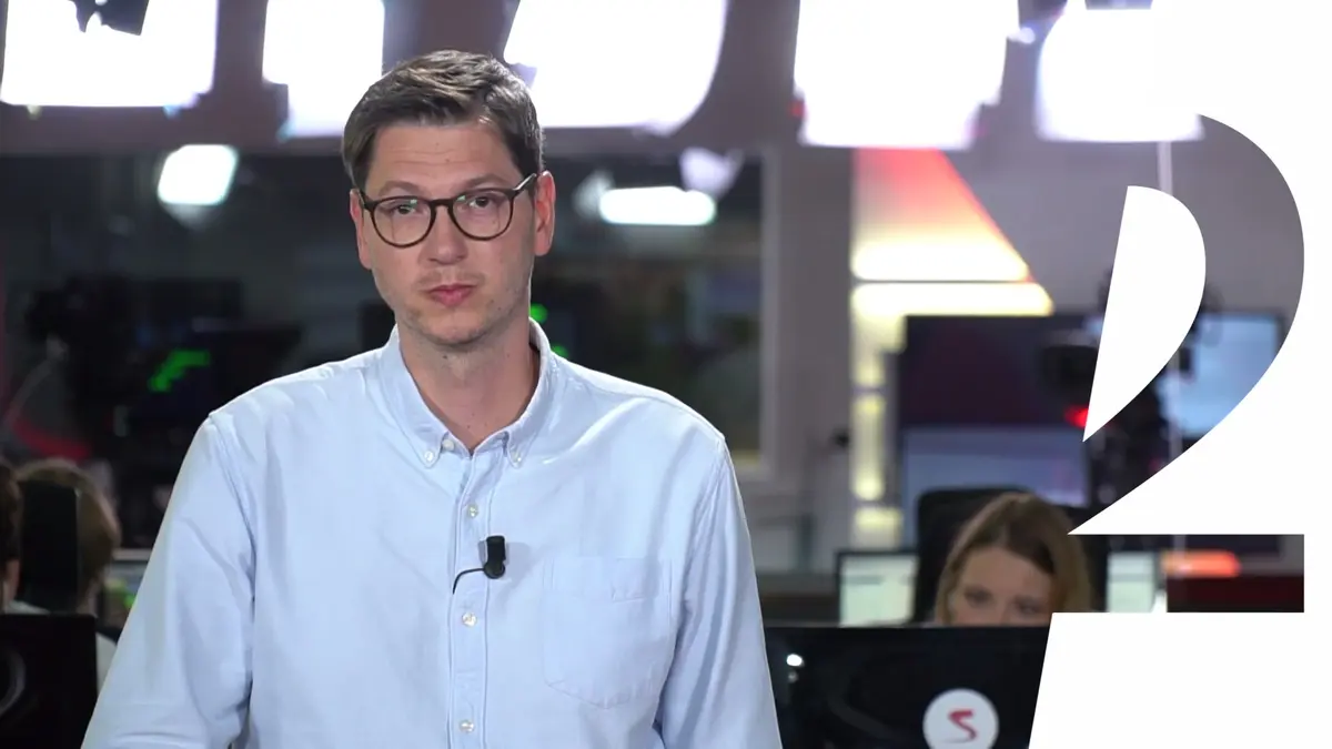 euro nechceme ale radi si ho vezmeme na dovolenou s sebou pijeme ruzove vino a ministerstvo pres leto udela prezentaci seznam zpravy