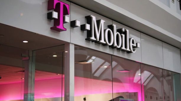 T-Mobile v pololetí zvýšil provozní zisk o 11 procent na 6,85 miliardy korun