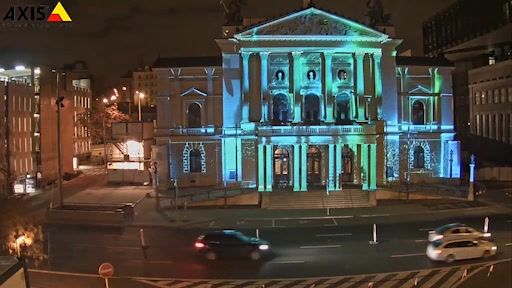 Video: Státní opera se po letech otevírá, slaví videomappingem