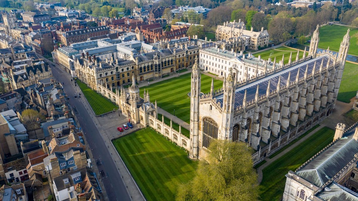Univerzita v Cambridge rozhodla. Výuka bude až do léta 2021 online