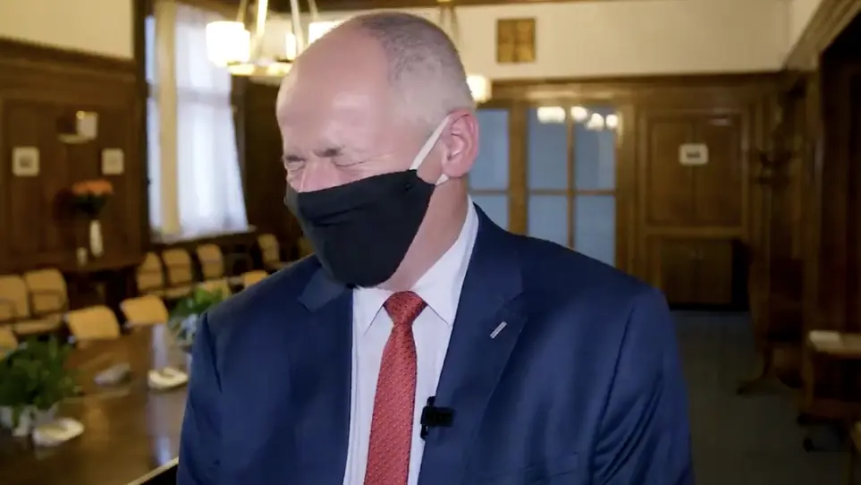 Prymula Zverejnil Vybuch Smichu Pobavila Ho Pomsta Vojtechovi Seznam Zpravy