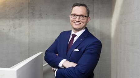 Potřebujeme rozjet pásovou výrobu nových čtvrtí, říká Fialův poradce

