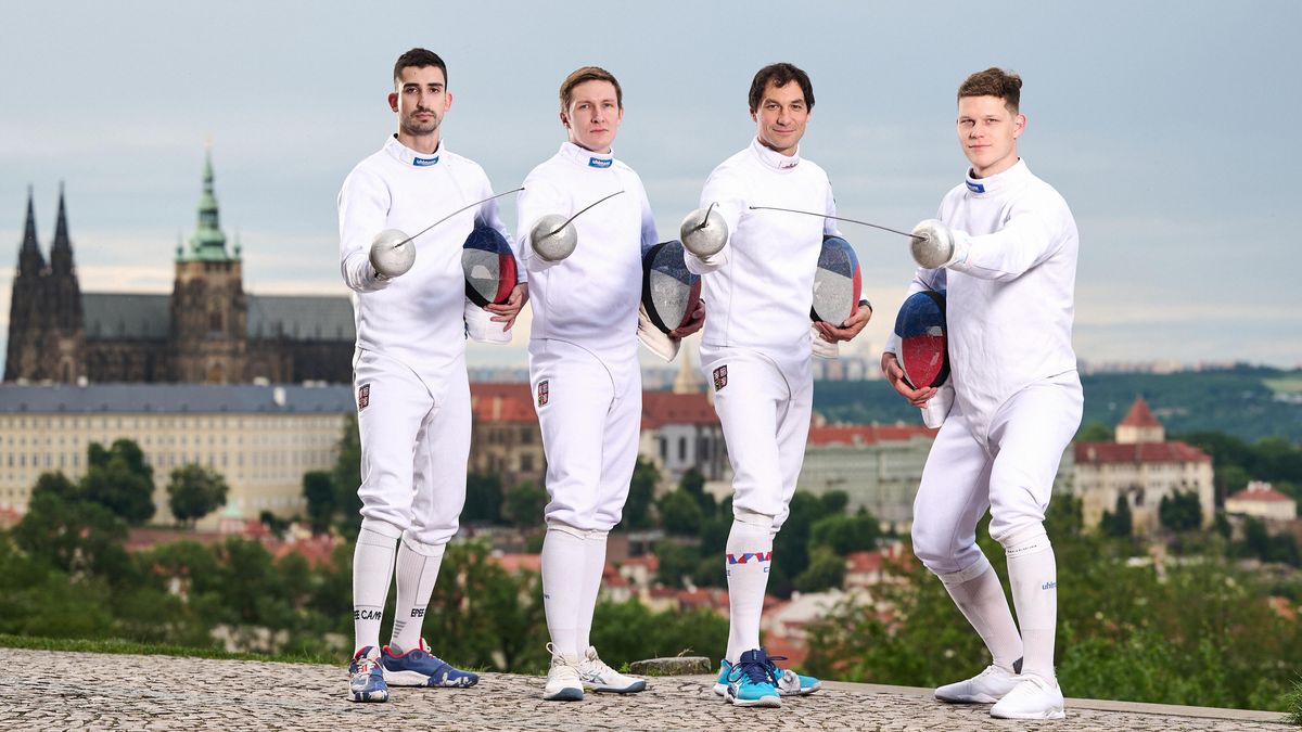 Česká senzace v Paříži. Kordisté vezou bronz