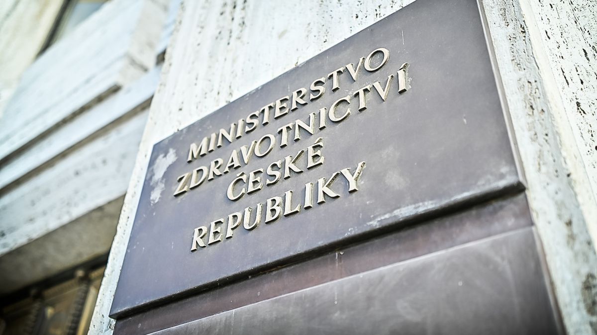 MZd připravilo na příští rok úhradovou vyhlášku se schodkem 6,5 miliardy