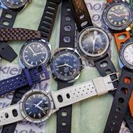 Novoměstská továrna Chronotechna v Novém Městě nad Metují (později přejmenovaná na Elton) za socialismu chrlila až čtyři sta tisíc náramkových hodinek ročně. 