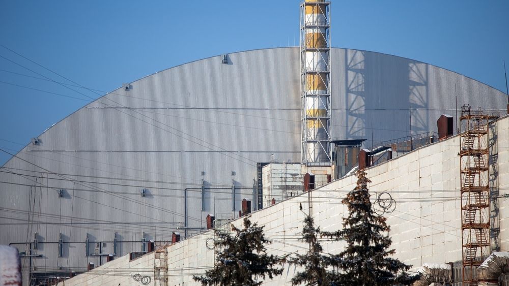Hrozí zřícení radiačního pláště Černobylu, varuje Greenpeace