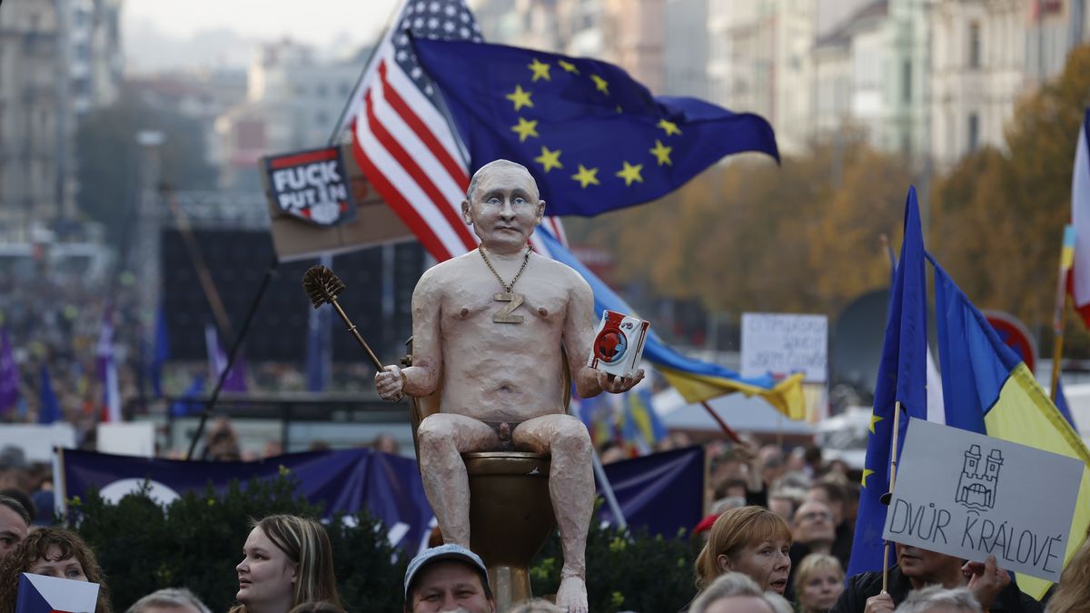 Ano, jsme „smějící se bestie“. Data to dokládají