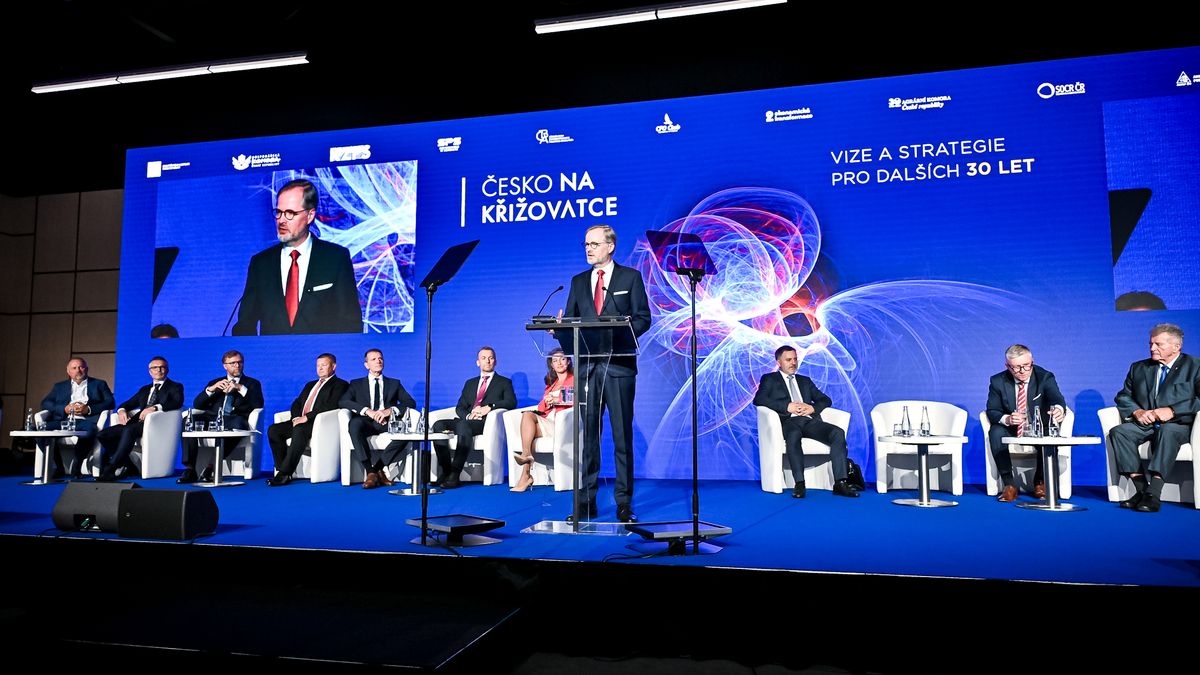 Diagnóza: Bez reforem jsme na cestě k ušmudlanému skanzenu