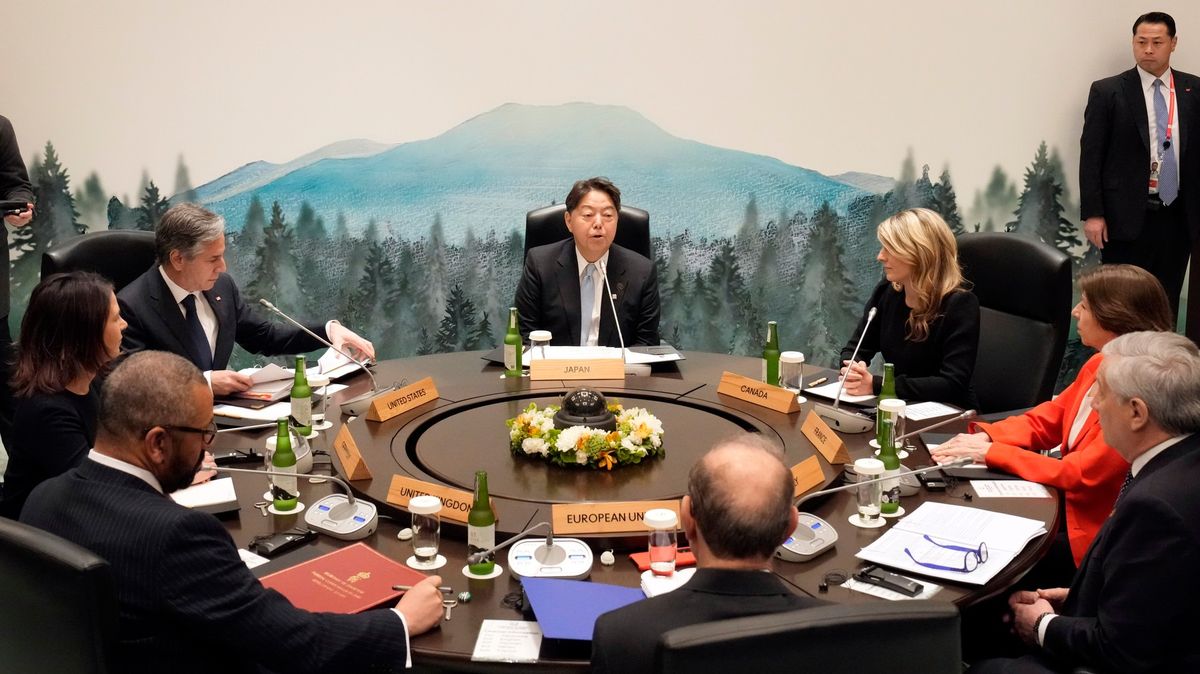 „Moskva chystá extrémní taktiku.“ G7 čeká po ukrajinském útoku cokoli