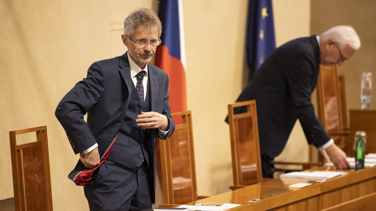 Vystrčil se bude znovu ucházet o post předsedy Senátu