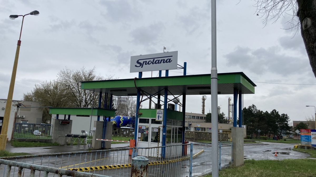Spolana zahájila restrukturalizaci. Ukončí část výroby a propustí asi 500 lidí