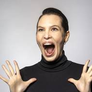 Nejrůznějšími grimasami se zapojují neaktivní svalové skupiny na obličeji.