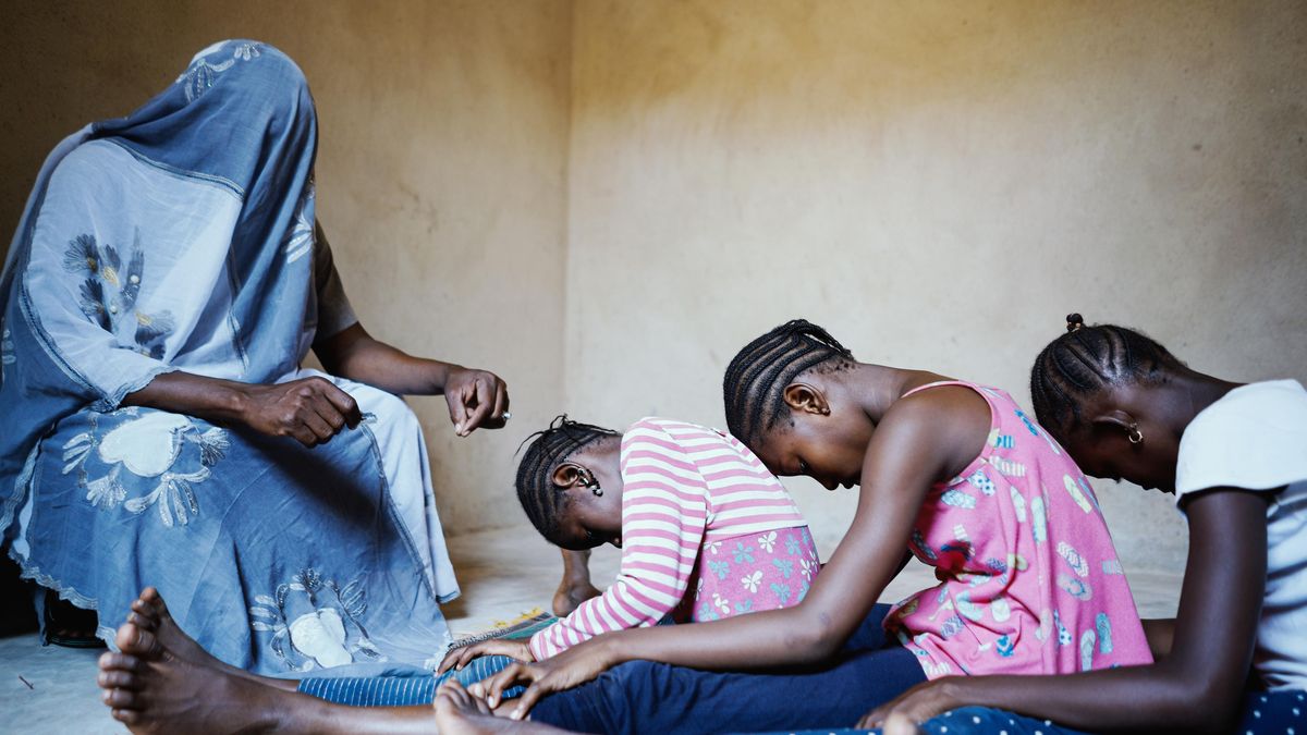 V Keni ukamenovali policistu, který chránil mladé dívky před obřízkou