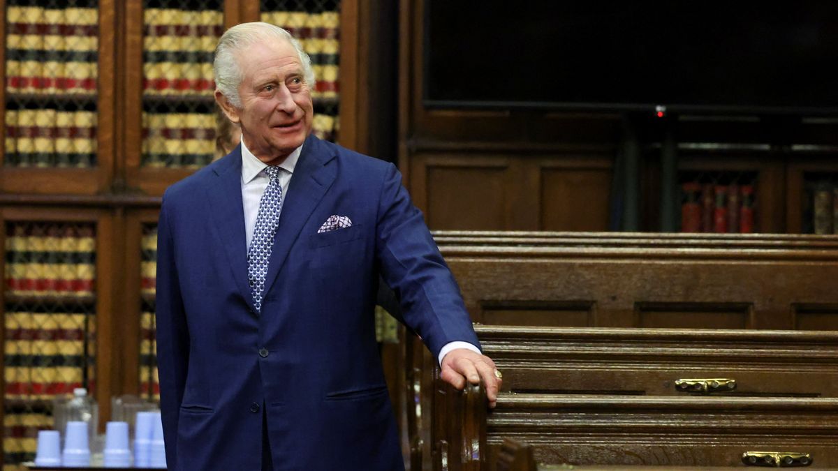 Britský král se v Římě věnuje politikům a památkám