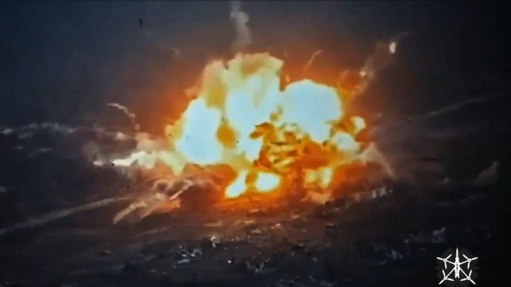 Zničení ruského tanku T-72. Video ukazuje, co s ním provedl střet s dronem