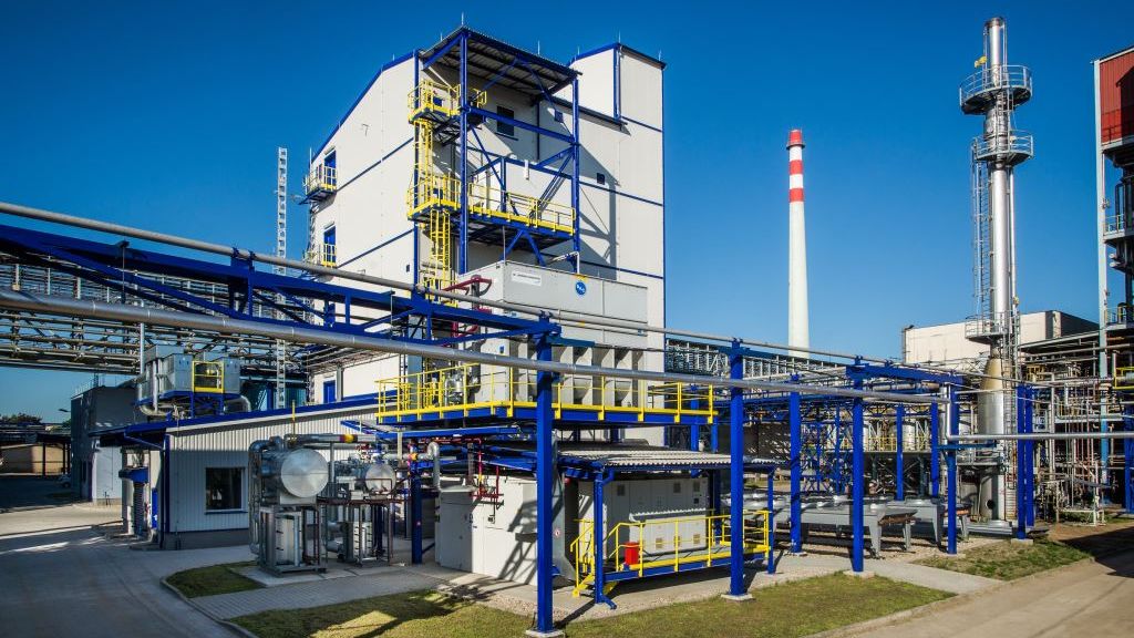Skupina českých miliardářů postaví v Nizozemsku továrnu na kyanid