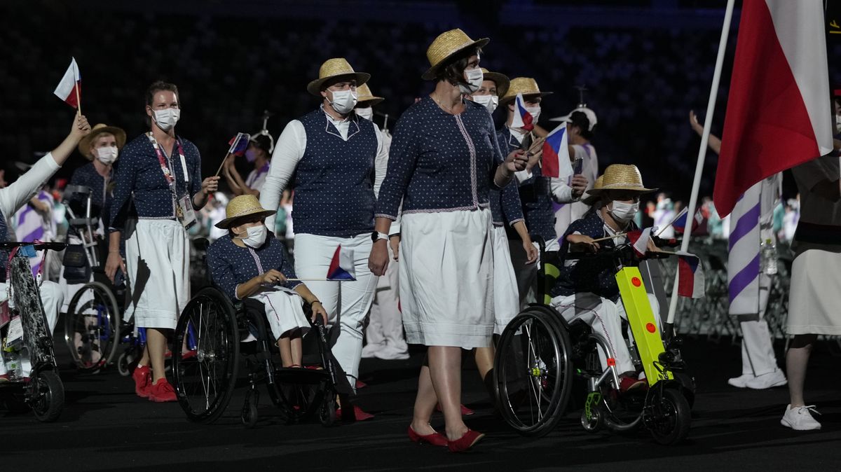 Fotky: V Tokiu začala paralympiáda, Češi znovu vynesli modrotisk