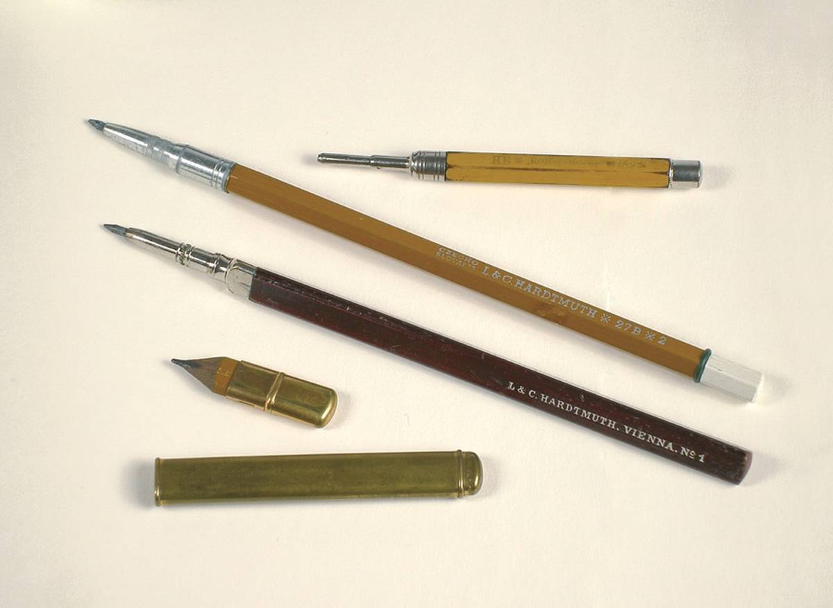 Koh-i-noor Hardtmuth, Ukázky ze sortimentu výrobků kolem roku 1900. 