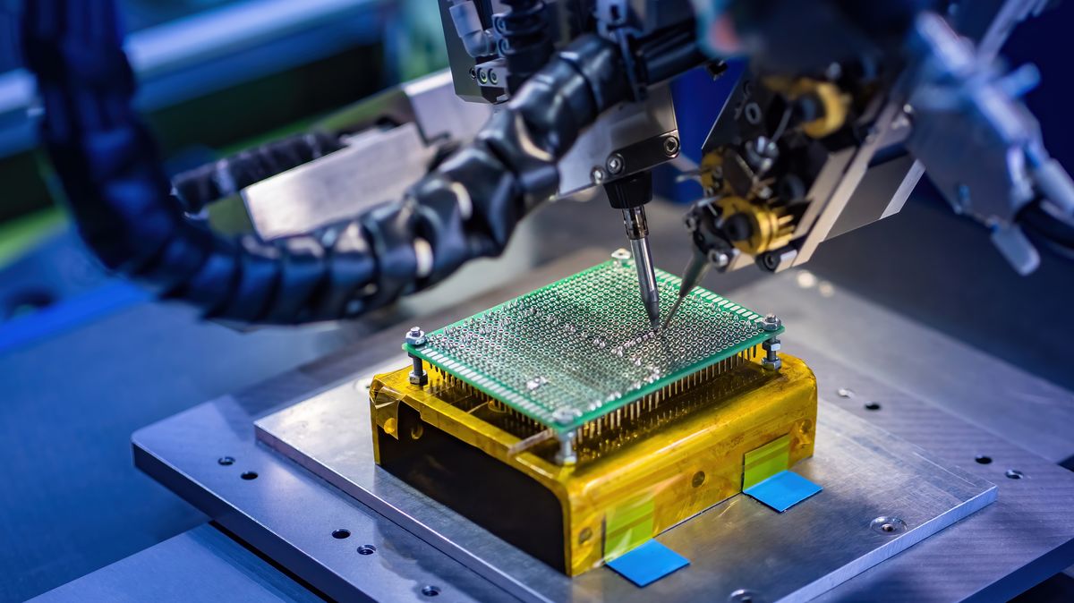 Velký návrat Intelu? Trh začíná sázet na comeback