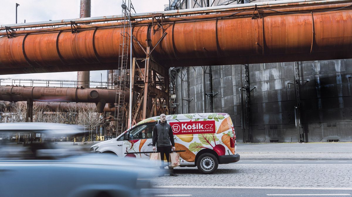 Košík vyměnil Německo za Francii. Potraviny tam prý nakoupí levněji