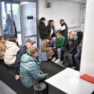 Ženy v Moskvě poté, co se rozloučily se svými muži.