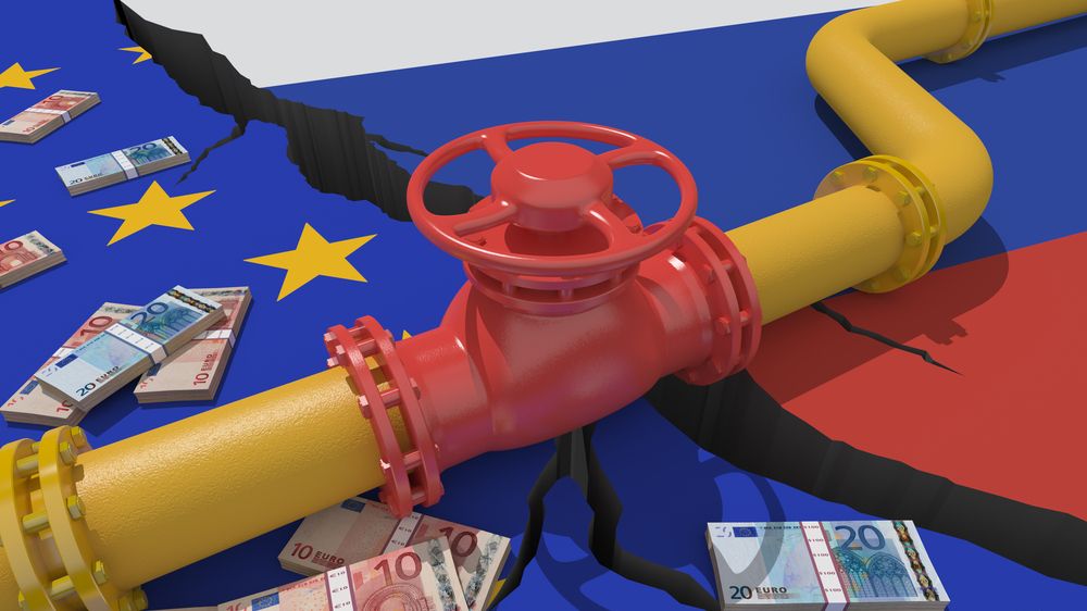Rusko hledá nové kupce pro ropu. „Řada zemí pěkně vydělává,“ říká expert