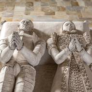 Náhrobek Zachariáše z Hradce a Kateřiny z Valdštejna v zámecké kapli.