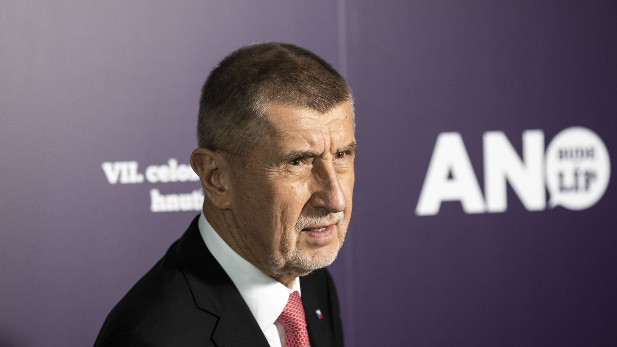 Klíčové momenty voleb. Všichni proti Babišovi, pád Pirátů, úspěch rebela Kuby?