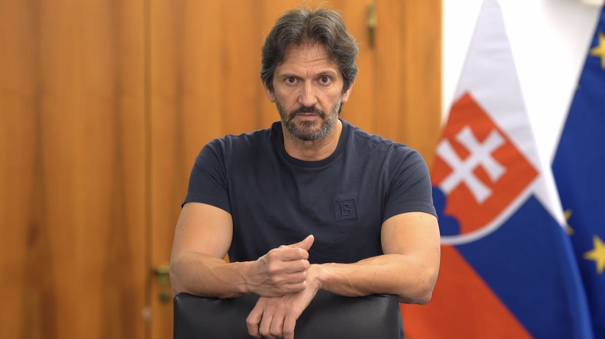 Otěže na Slovensku převzal Kaliňák. S instrukcemi od šéfa