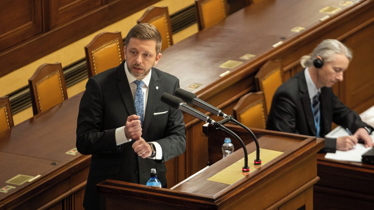 Rakušan znovu nezvolen místopředsedou Sněmovny