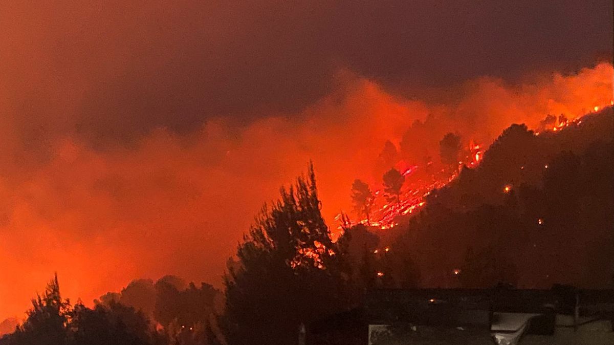 Video: Útok Hizballáhu vyvolal na severu Izraele rozsáhlé požáry