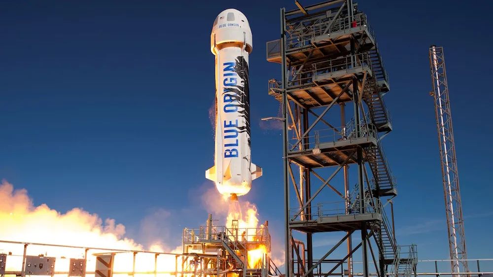 Video: Blue Origin poprvé od havárie své rakety vynesla turisty do kosmu