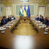 Jednání maďarské a ukrajinské delegace v Kyjevě, 2. července.