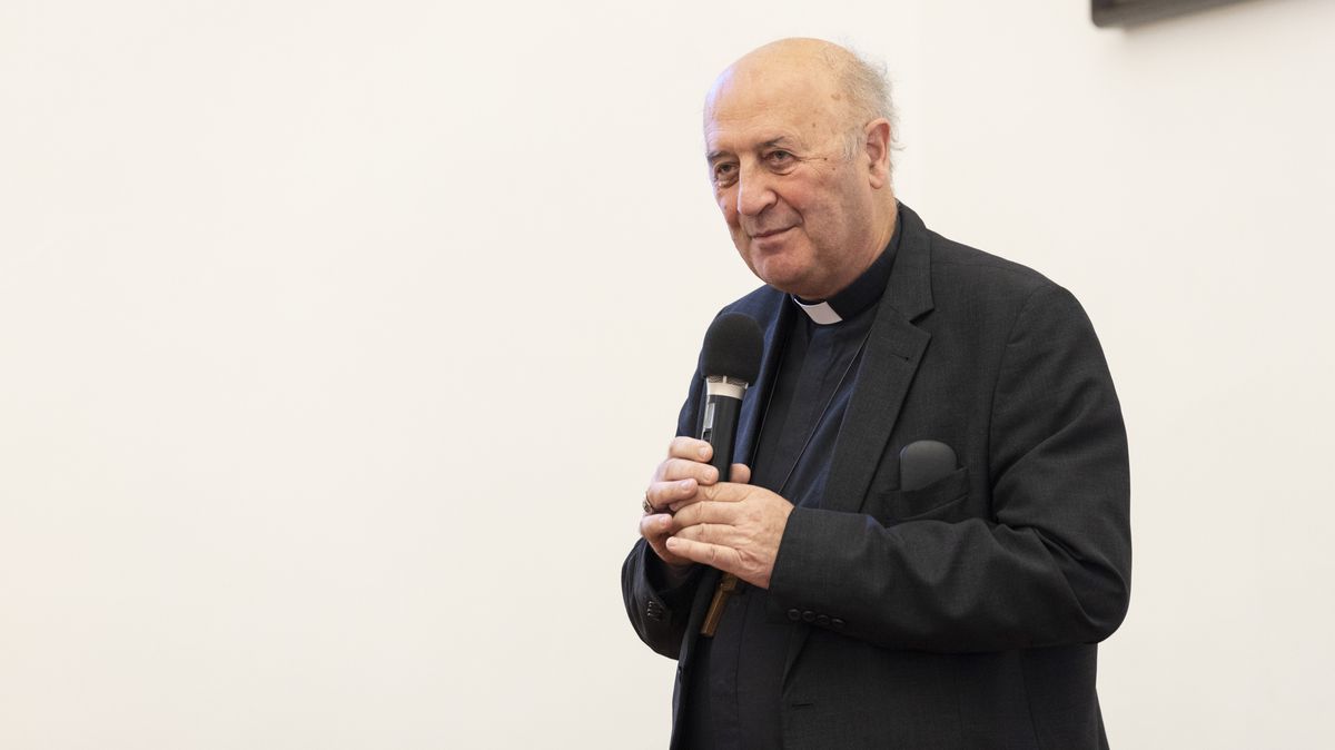 Podpora zla je hřích, napsal arcibiskup Graubner. Varoval před Stačilo!