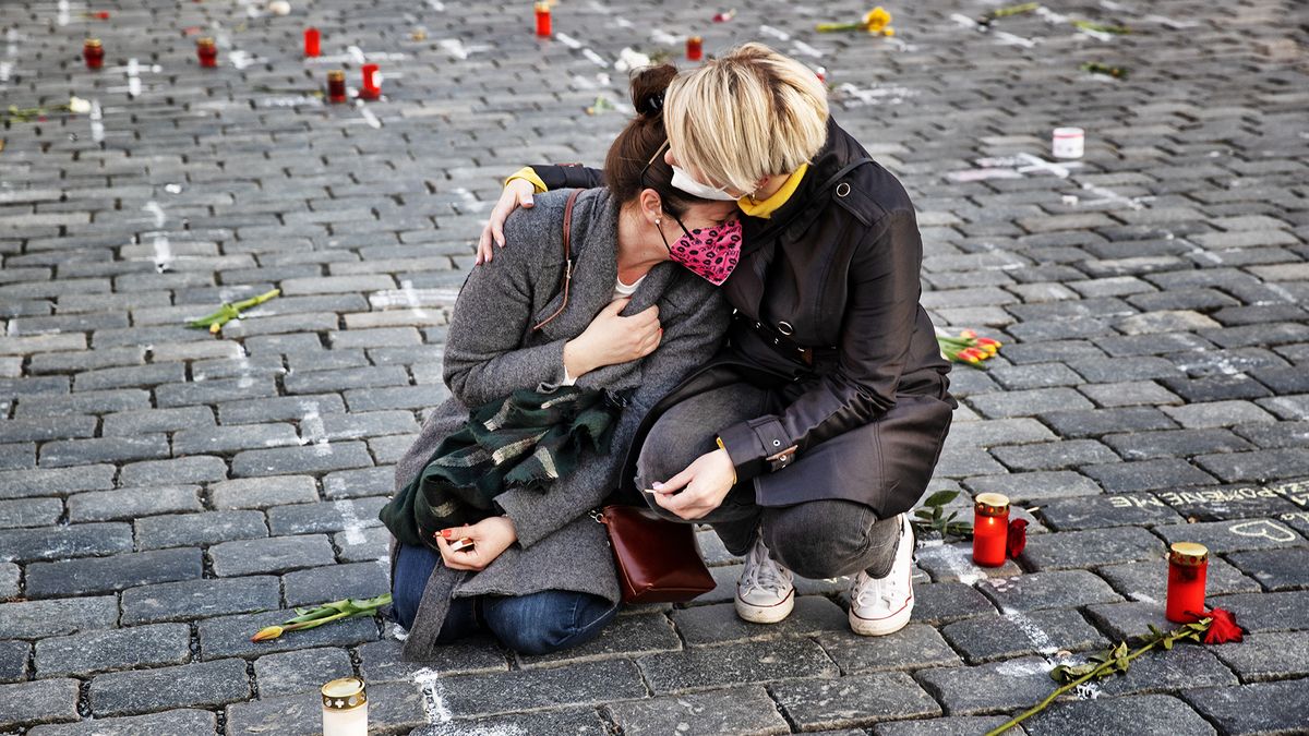 Fotkou měsíce března se stal snímek piety ze Staroměstského náměstí