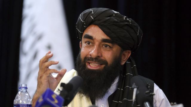 Tálibán vyzval afghánské zdravotnice, aby se vrátily do práce