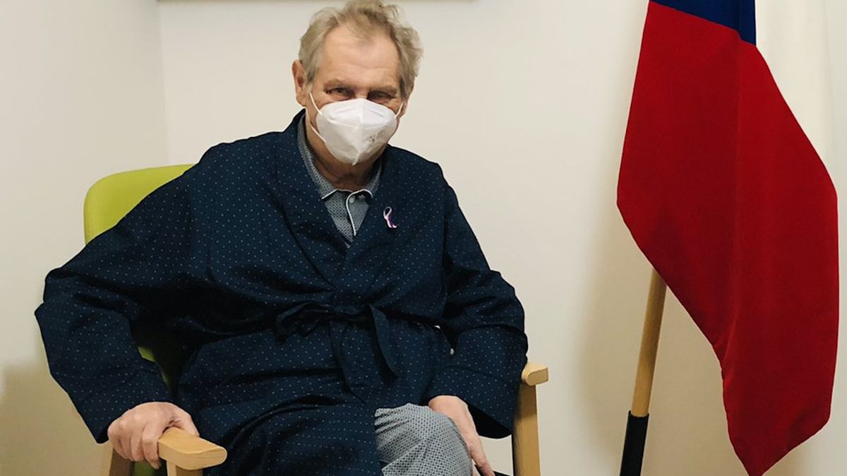 Prezident Zeman již dostal třetí dávku vakcíny proti covid-19