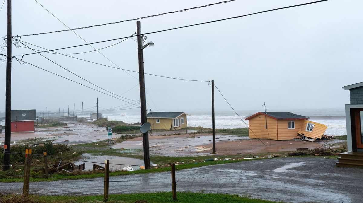 Kanada sčítá škody po řádění hurikánu Fiona