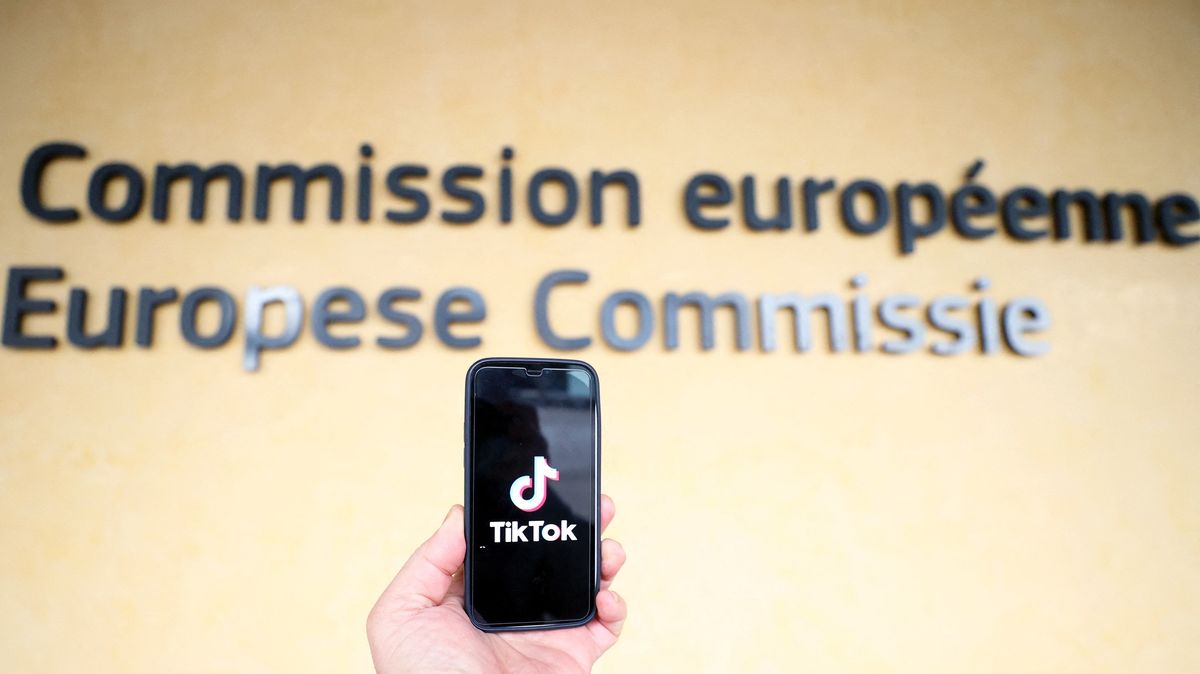 Evropská komise zakázala zaměstnancům TikTok