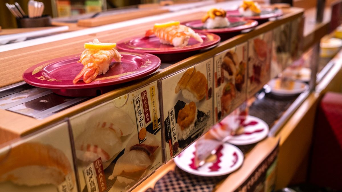 „Sushi terorismus“ mění kulturu japonských restaurací